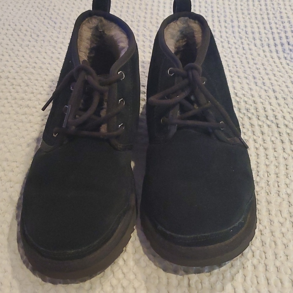 UGG Black Neumel Chukka Boots Size 10 (#28) - Picture 1 of 8